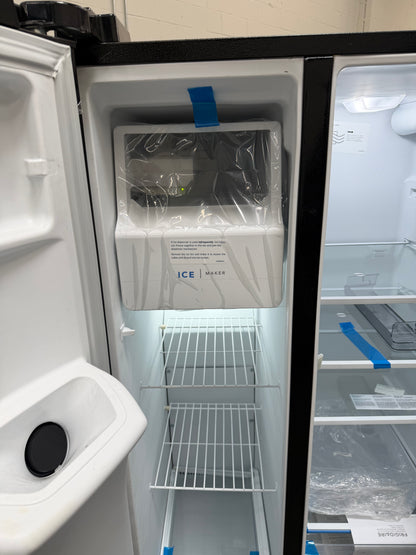 Frigidaire 25.6-cu ft Standard-Depth 36-in Wide Side-by-Side Refrigerator with Ice Maker ,Water and Ice Dispenser ( Black )