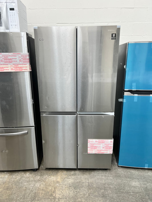 Samsung - 22.8 cu. ft. 4-Door Flex French Door Counter Depth Smart Refrigerator with Beverage Center
