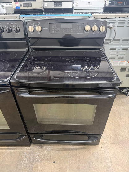 GE Profile PB915DT1BB 30”  Electric Range – Black