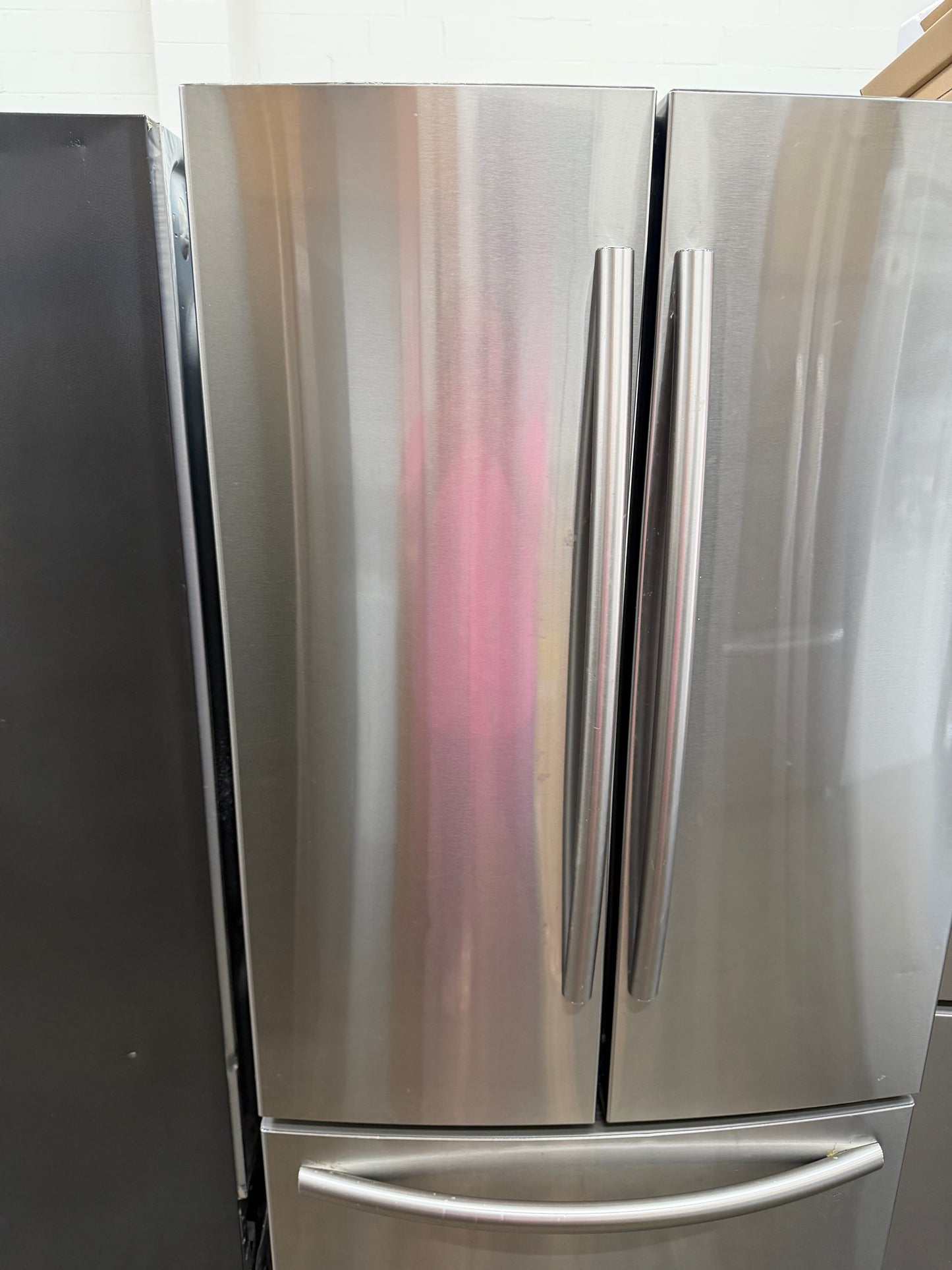 Samsung RF220NCTASR/AA – 21.8 Cu. Ft. French Door Refrigerator (Stainless Steel)