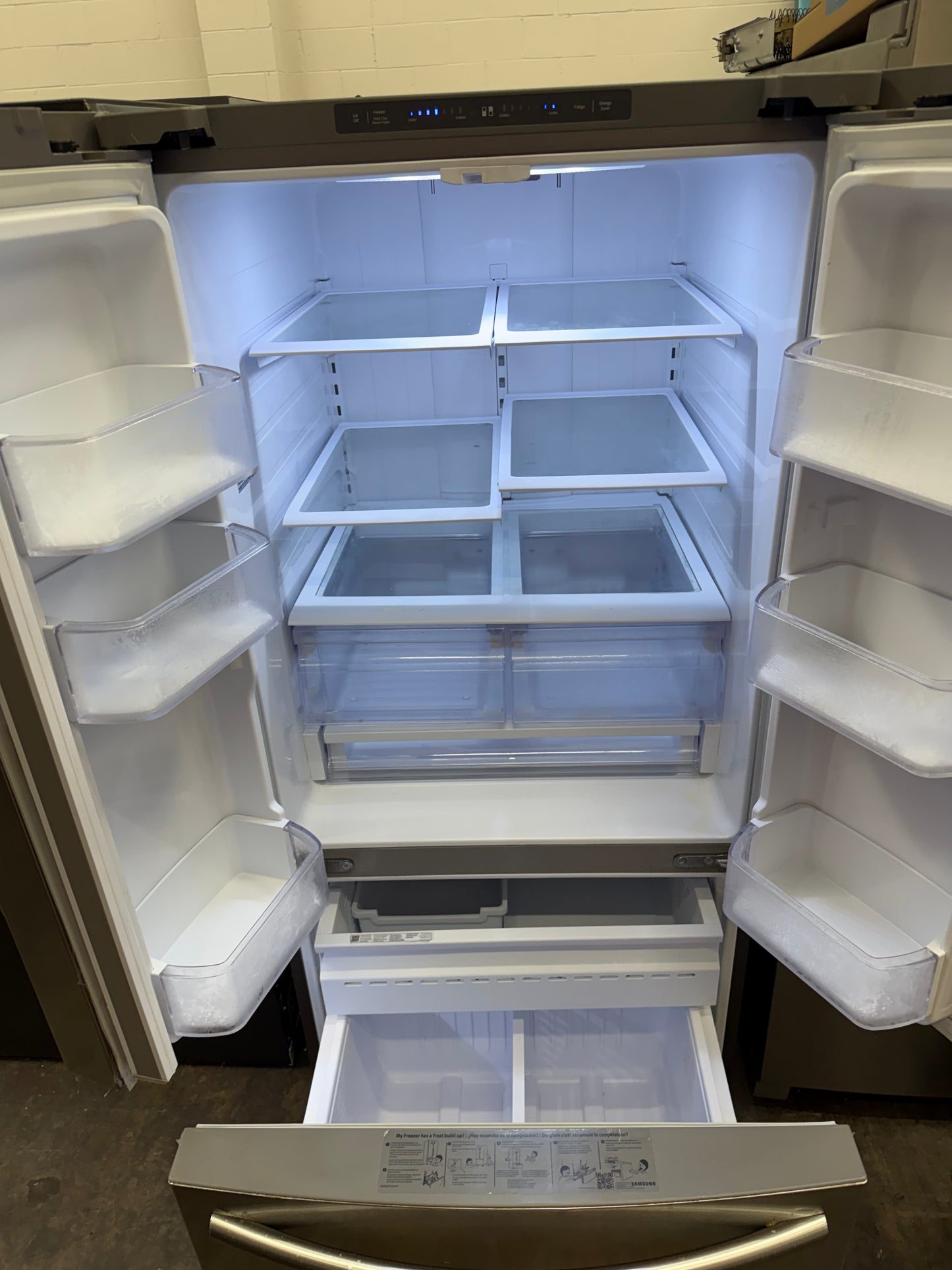 Samsung RF220NCTASR/AA – 21.8 Cu. Ft. French Door Refrigerator (Stainless Steel)