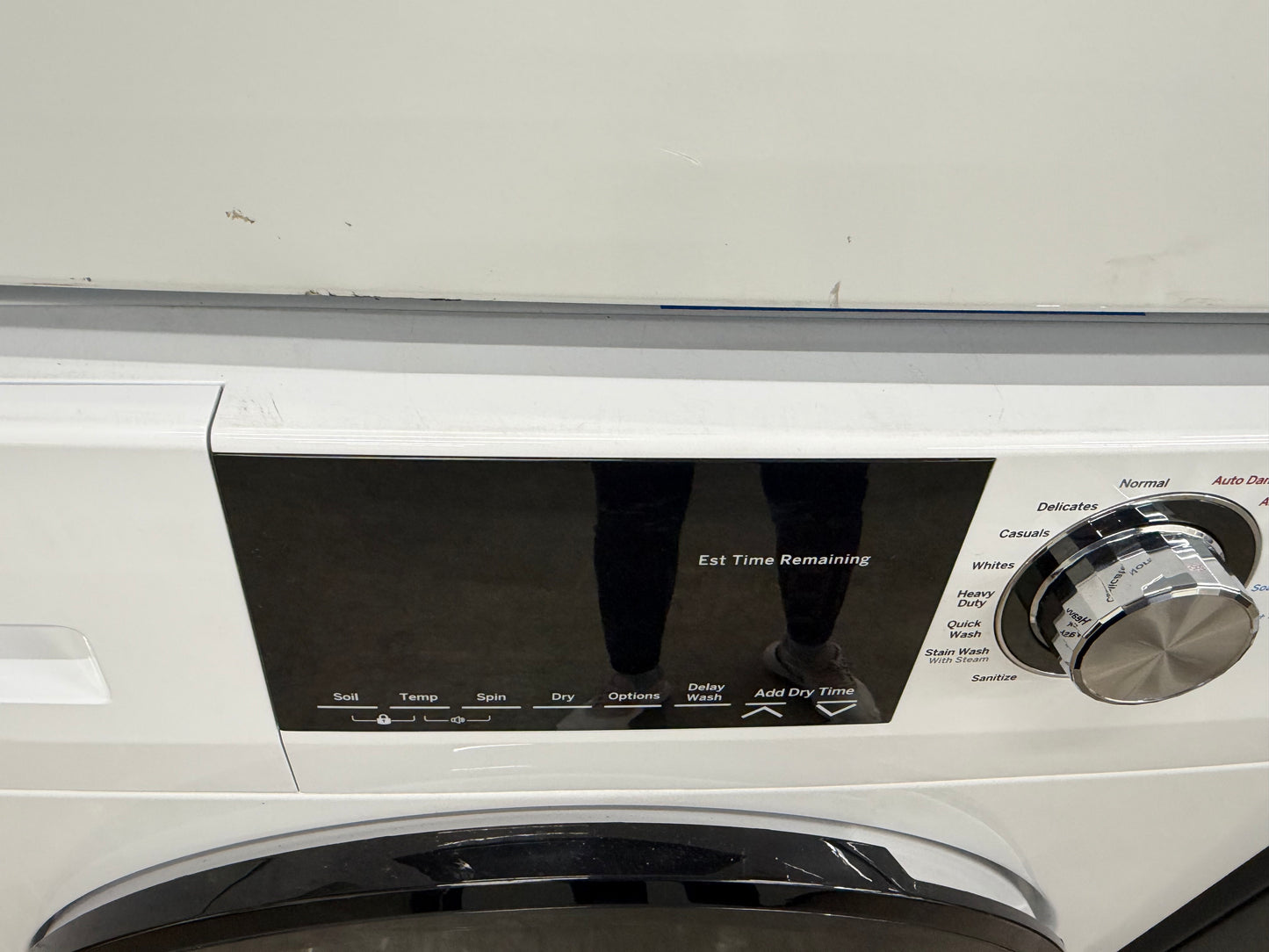 GE  GFQ14ESSNWW
24 Inch Front Load Electric Washer/Dryer Combo with 2.4 cu. ft and GE  GFD14ESSNWW
24 Inch Electric Dryer with 4.3 Cu. Ft.