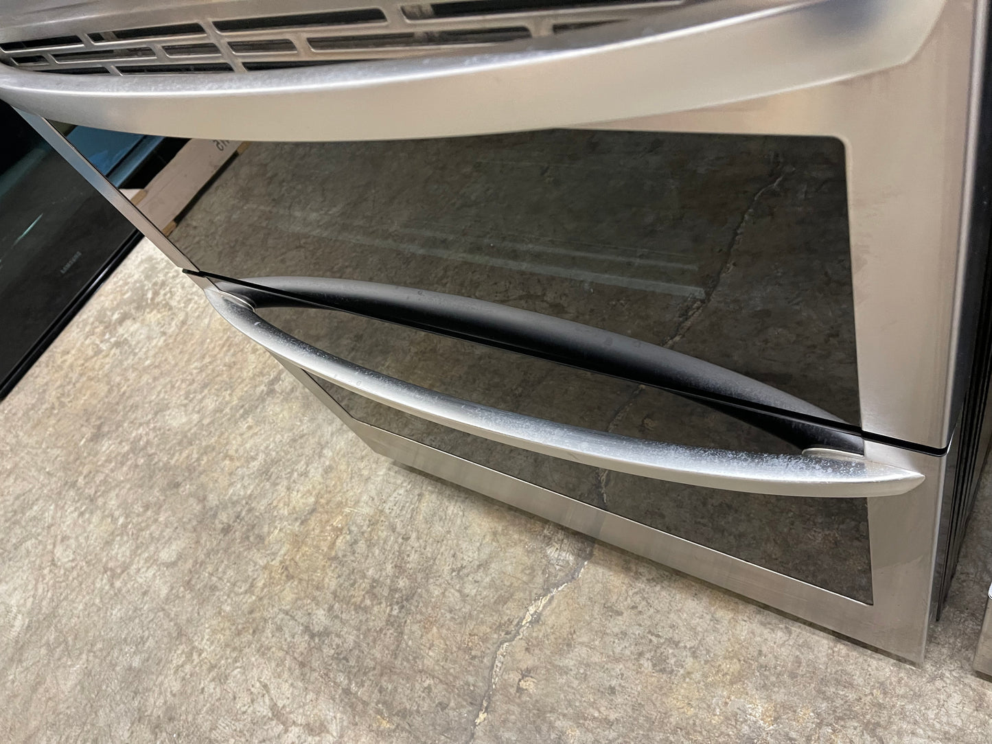 LG 7.3 cu. ft. Electric Double Oven Range with ProBake Convection , EasyClean and Infrared Heating™ System