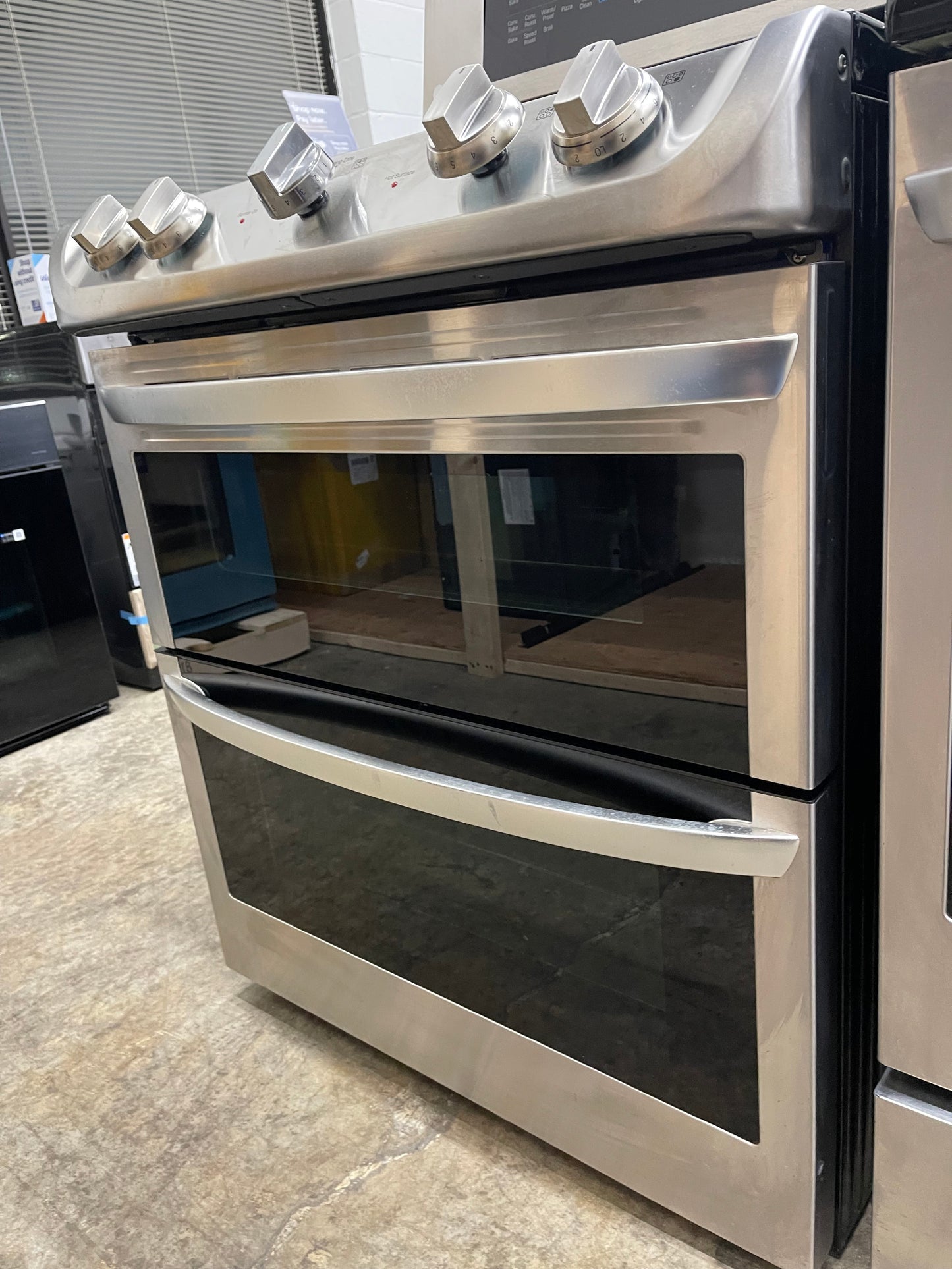 LG 7.3 cu. ft. Electric Double Oven Range with ProBake Convection , EasyClean and Infrared Heating™ System