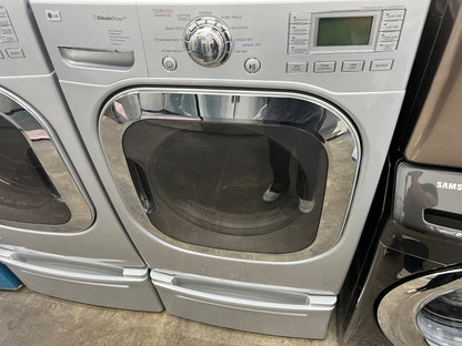 LG Front-Load 4.5-cu ft Washer and 7.4-cu ft Electric Dryer Set in Pure Silver