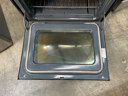 GE 30" Freestanding Gas Range with 5.0-cu ft Oven Capacity in Black-Model #JGBP36DEM1BB