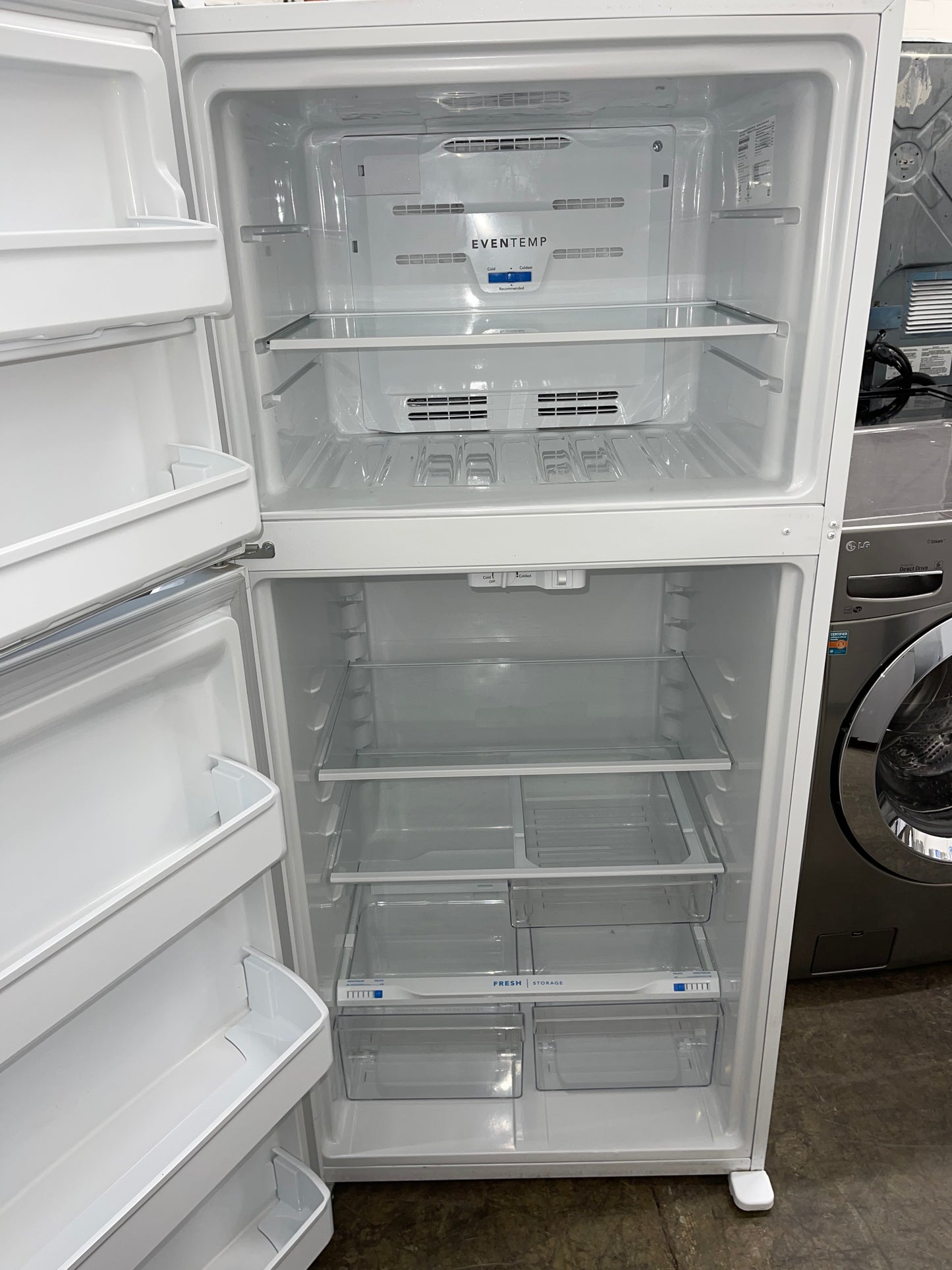 Frigidaire  FFTR1814WW
30 Inch Top Freezer Refrigerator with 18.3 Cu. Ft. Total Capacity