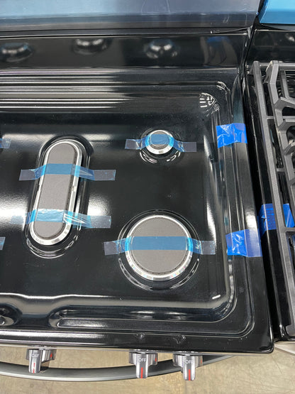 Frigidaire  FCRG3083AD
30 Inch Freestanding Gas Range with 5 Sealed Burners, 5.1 cu. ft. Convection Oven, Quick Boil Burner, Simmer Burner, Storage Drawer, Air Fry, and Self Clean: Black Stainless Steel