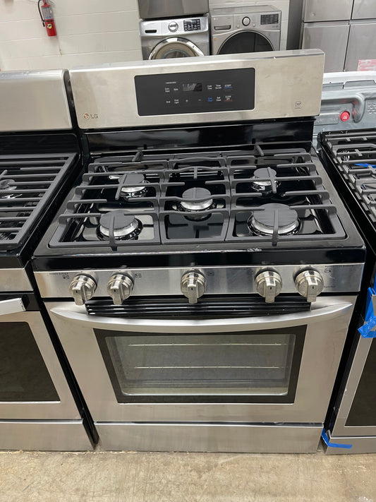 LG  LRG3081ST
30 Inch Gas Range with EvenJet Fan Convection, 20 Minute EasyClean® Mode, IntuiTouch Keypad, SuperBoil 17,000 BTU Burner, Large WideView™ Plus Window, 5 Sealed Burners, 5.4 cu. ft. Oven and Storage Drawer: Stainless Steel