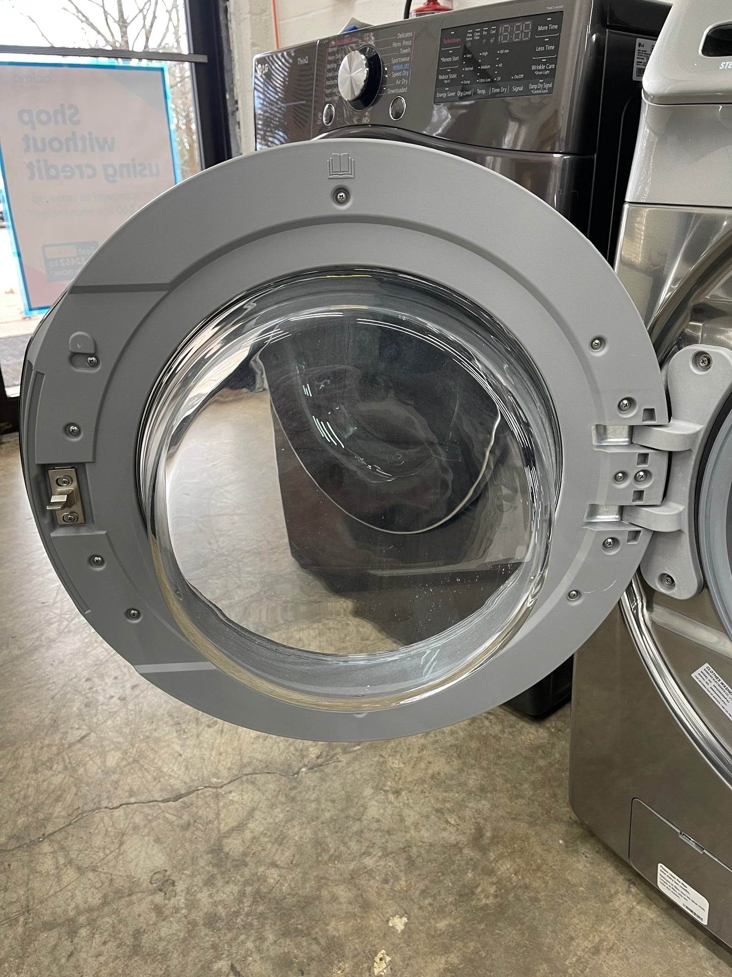 Samsung Front Load High Efficiency 4.2 Cu. Ft. Washer and 7.5 Cu Ft Electric Dryer Set in Platinum