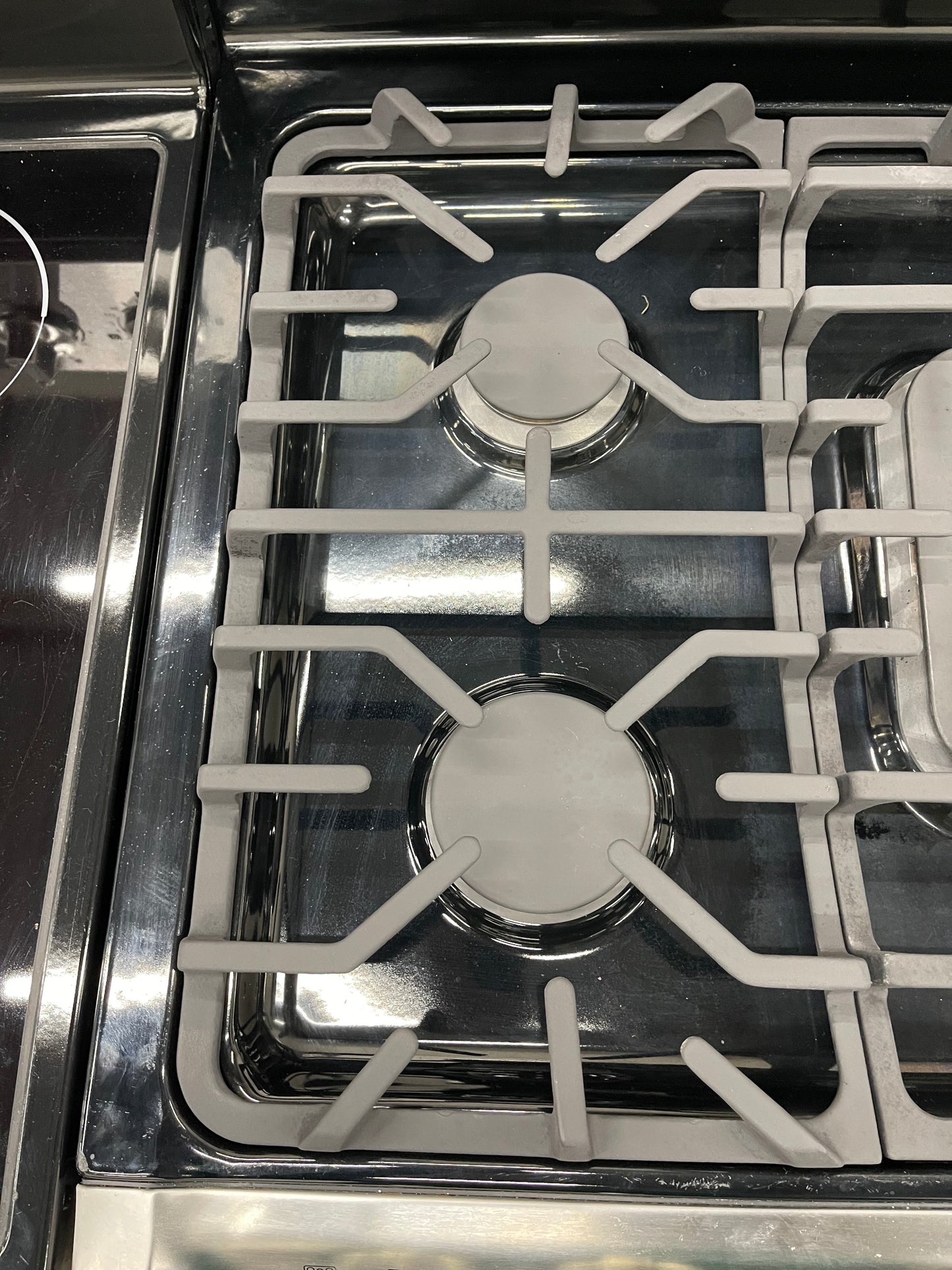 6.9 cu. ft. Gas Double Oven Range with ProBake Convection and EasyClean- Model:LDG4313ST