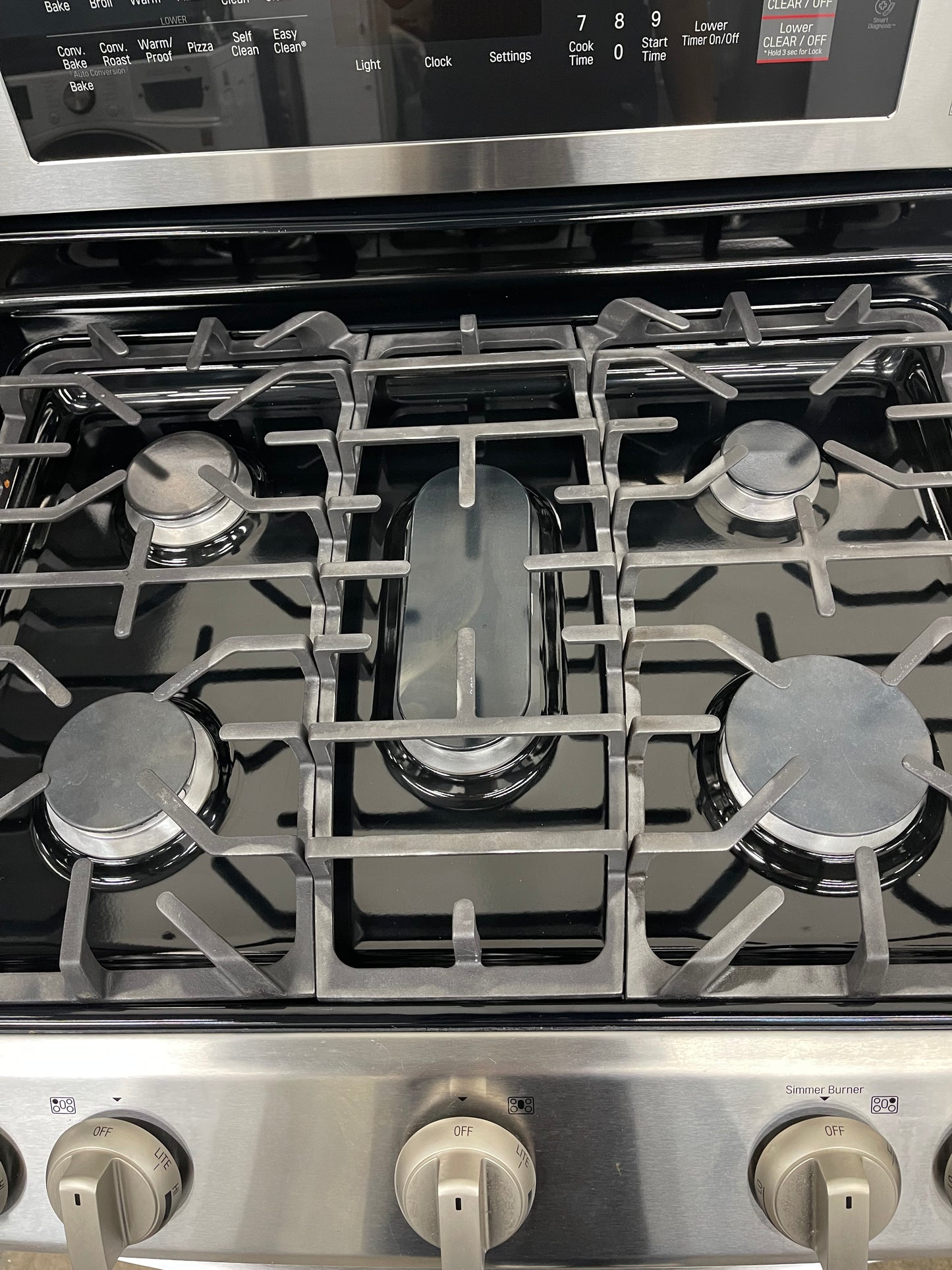 6.9 cu. ft. Gas Double Oven Range with ProBake Convection and EasyClean- Model:LDG4313ST