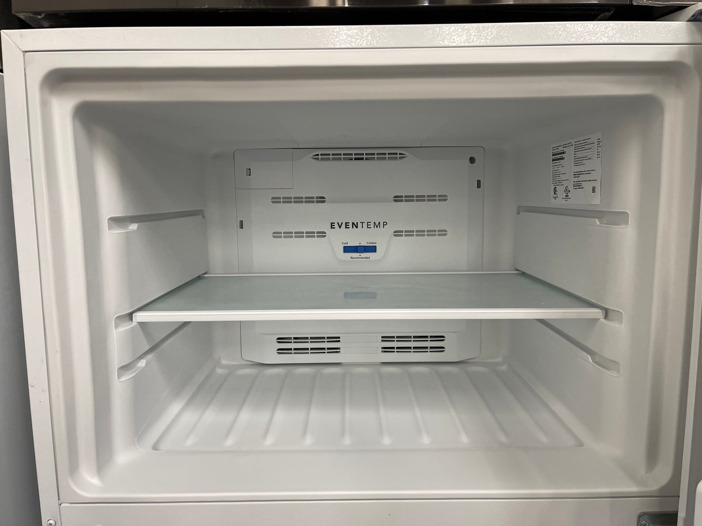 Frigidaire  FFTR1814WW
30 Inch Top Freezer Refrigerator with 18.3 Cu. Ft. Total Capacity, EvenTemp Cooling, Adjustable Shelves, Humidity-Controlled Crispers, Gallon Door Bins, LED Lighting, Ice Maker Ready, and ADA Compliant: White