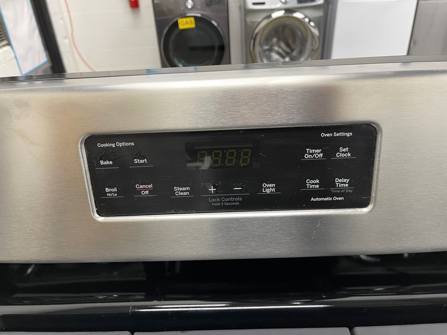 GE 30 in. 5.0-cu. ft. Freestanding Gas Range in Stainless Steel-Model #JGBS66REK3SS