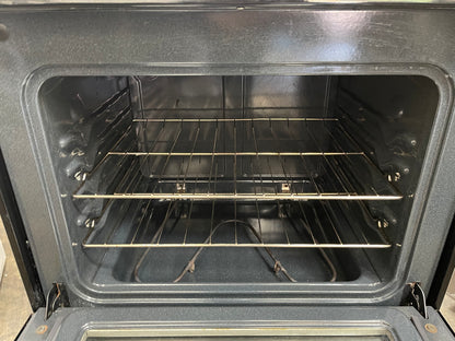 Frigidaire  FFEF3012LS
30 Inch Freestanding Electric Range with 4 Radiant Elements, 4.8 cu. ft. Oven Capacity, Manual Clean and Store-More Storage Drawer: Stainless Steel