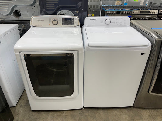 Samsung Top-Load Washer with 4.0 cu. ft. and Electric Dryer with 7.4 cu. ft.