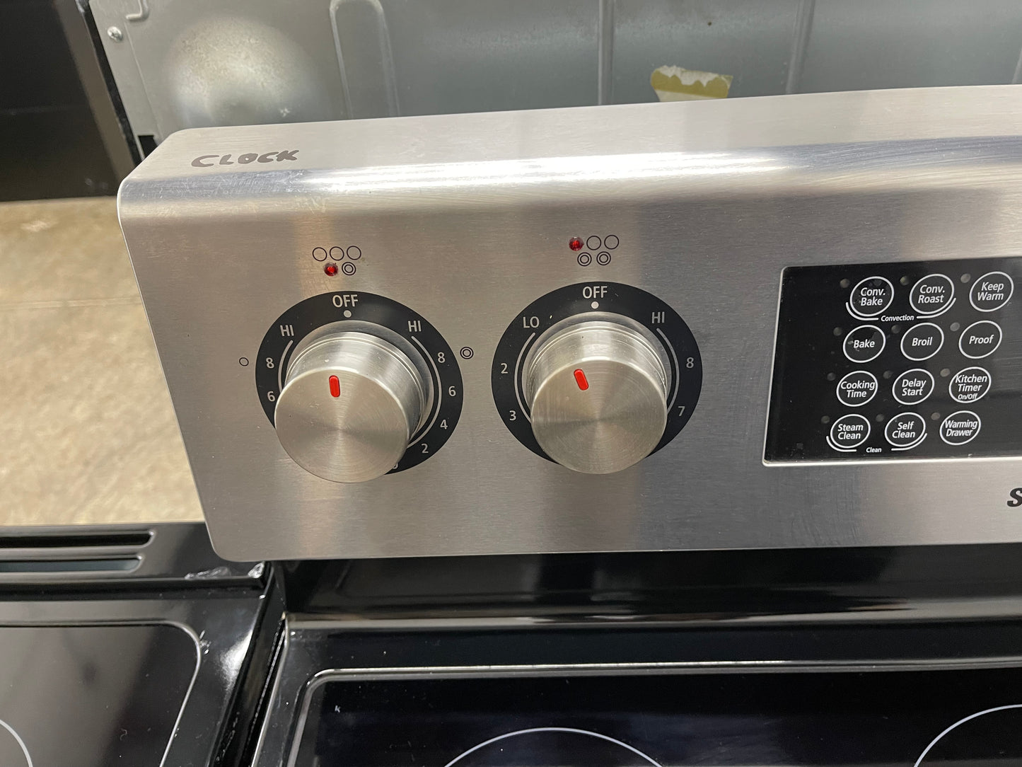 Samsung  FTQ352IWUX
30 Inch Freestanding Electric Range with 5 Elements Including Dual Burners, 5.9 cu. ft. 3-Fan True European Convection Oven, Steam/Self Cleaning, Proofing, Sabbath Mode and Warming Drawer