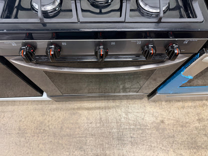 LG  LRG3061ST
30 Inch Gas Range with 20 Minute EasyClean ,Mode, Brilliant Blue Interior, Griddle Accessory, 5 Sealed Burners, 5.4 cu. ft. Oven and Storage Drawer: Stainless Steel