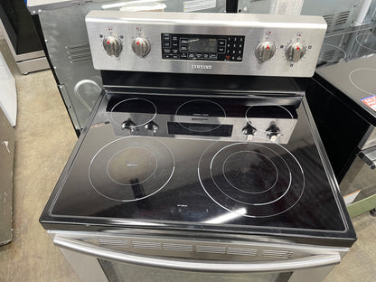Samsung  FTQ387LWGX
30 Inch Freestanding Electric Range with 5 Cooktop Elements, 5.9 cu. ft. Convention Oven, Steam and Self Clean, Warming Drawer and Sabbath Mode