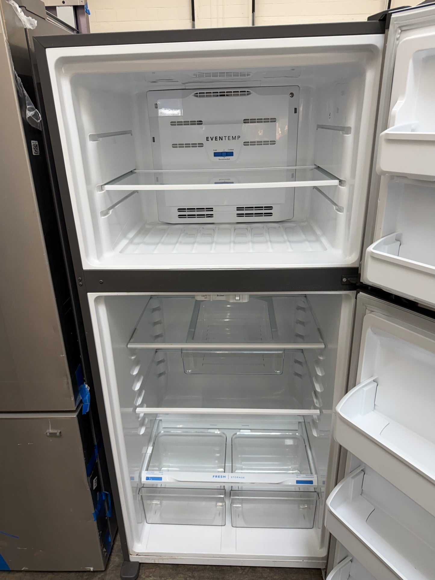 Frigidaire
30 in. 18.3 cu. ft. Top Freezer Refrigerator in Stainless Steel