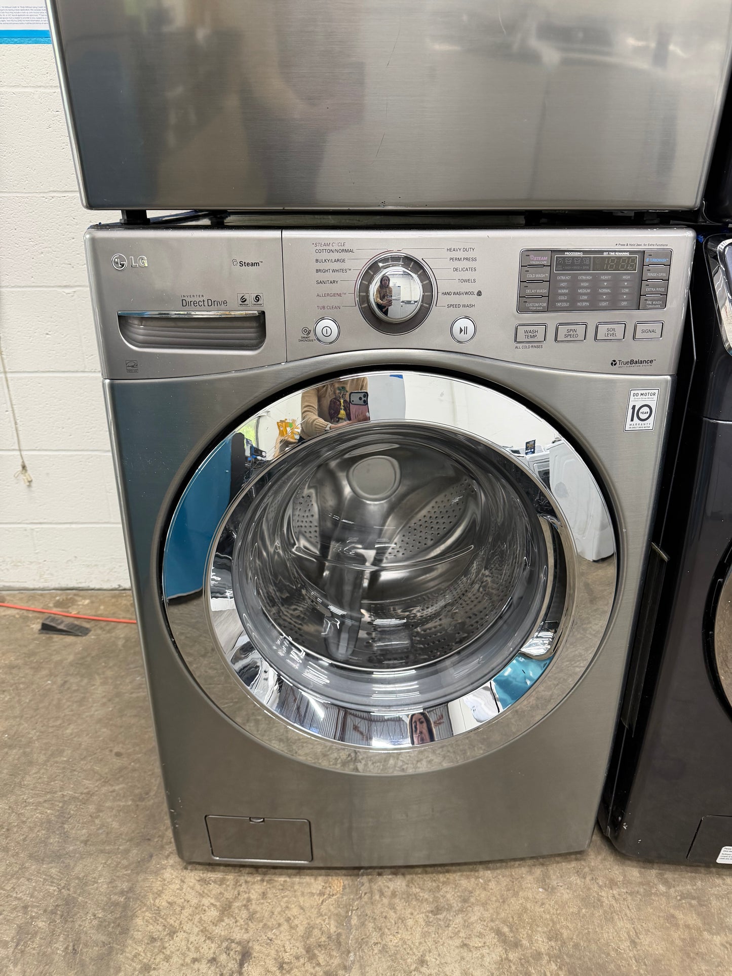 LG  WM3470HVA
27 Inch 4.3 cu. ft. Front Load Washer and LG DLEX3370V
27 Inch Electric Dryer 7.4 cu. ft
