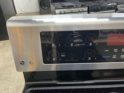 LG  LRE3083ST
30 Inch Electric Range with True Convection, IntuiTouch Controls, EasyClean , 5 Heating Elements, Power Burner, 6.3 cu. ft. Capacity, Brilliant Blue Interior, Storage Drawer and Star-K Certified: Stainless Steel