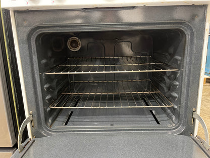 GE 30” Free‑Standing Gas Range JGBS17PEA4WH