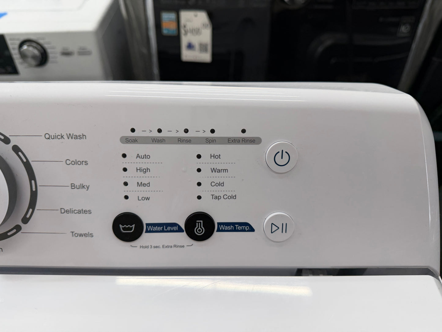 Insignia NS-TWM35W1 3.7 Cu. Ft. High Efficiency and Insignia- 6.7 Cu. Ft. Electric Dryer with Sensor Dry - White NS-TDRE67W1