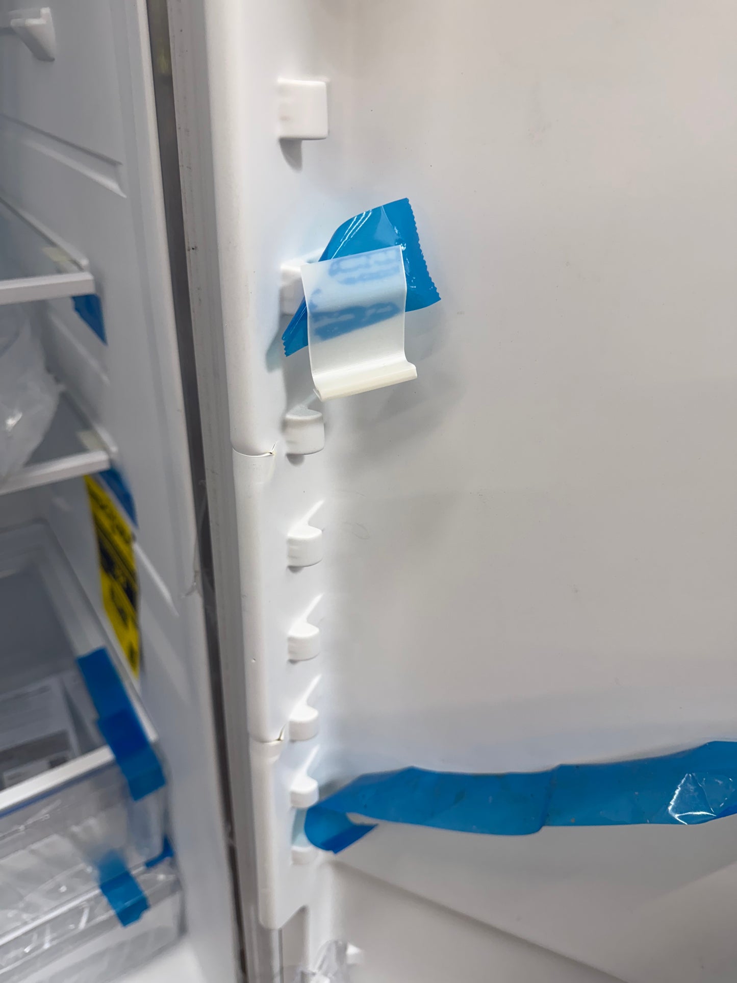 Frigidaire 25.6 Cu. Ft. Side by Side Refrigerator in Stainless Steel (02)