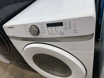 Samsung  DVG45T6000W
27 Inch Gas Dryer with 7.5 cu. ft. Capacity, 10 Dry Cycles, 5 Temperature Settings, Wrinkle Prevent, Smart Care, Sensor Dry Moisture Sensor and ADA Compliant