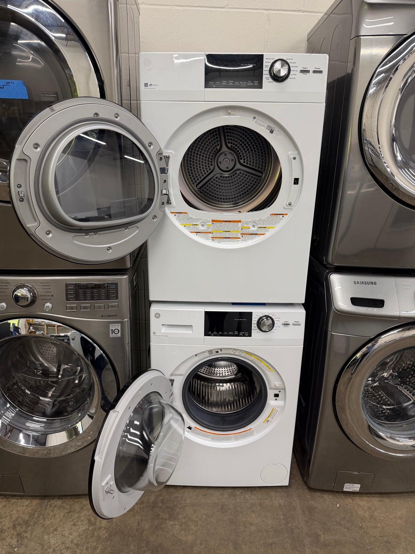 GE  GFQ14ESSNWW
24 Inch Front Load Electric Washer/Dryer Combo with 2.4 cu. ft and GE  GFD14ESSNWW
24 Inch Electric Dryer with 4.3 Cu. Ft.