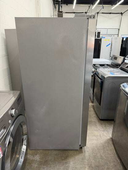 Frigidaire 25.6 Cu. Ft. Side by Side Refrigerator in Stainless Steel