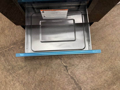 Frigidaire 30-in 5 Burners 5.1-cu ft Freestanding Gas Range in Stainless Steel-Model #FCRG3052BS