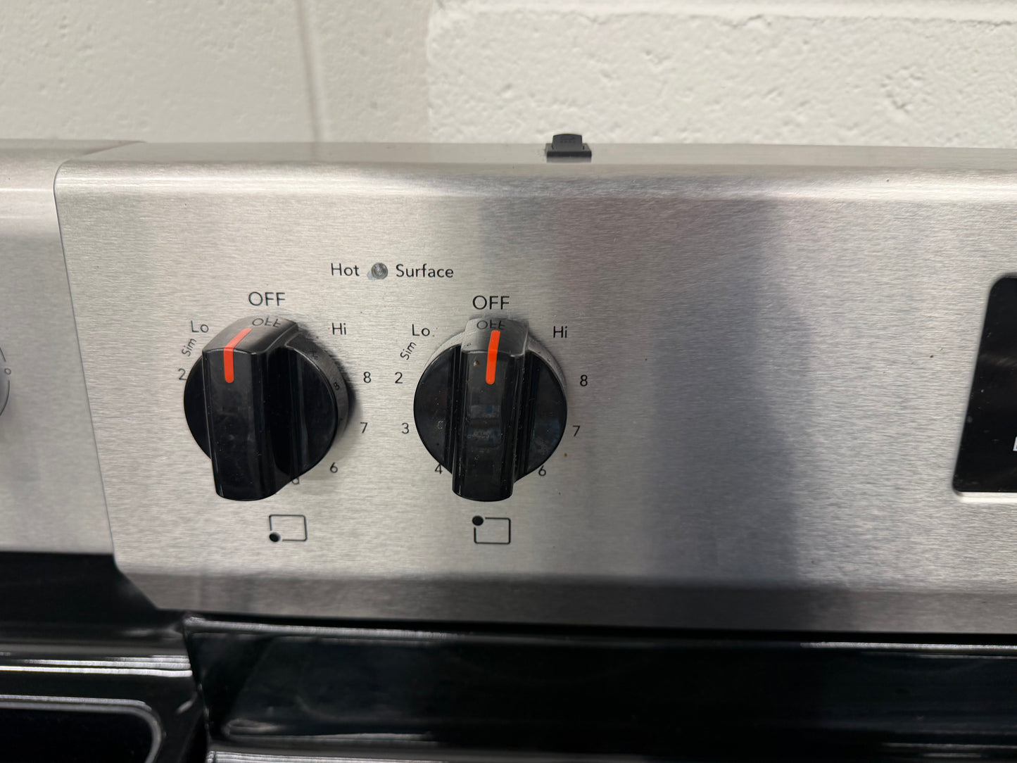 Frigidaire 30 in. 5 Burner Element Freestanding Electric Range in Stainless Steel-FCRE3052AS