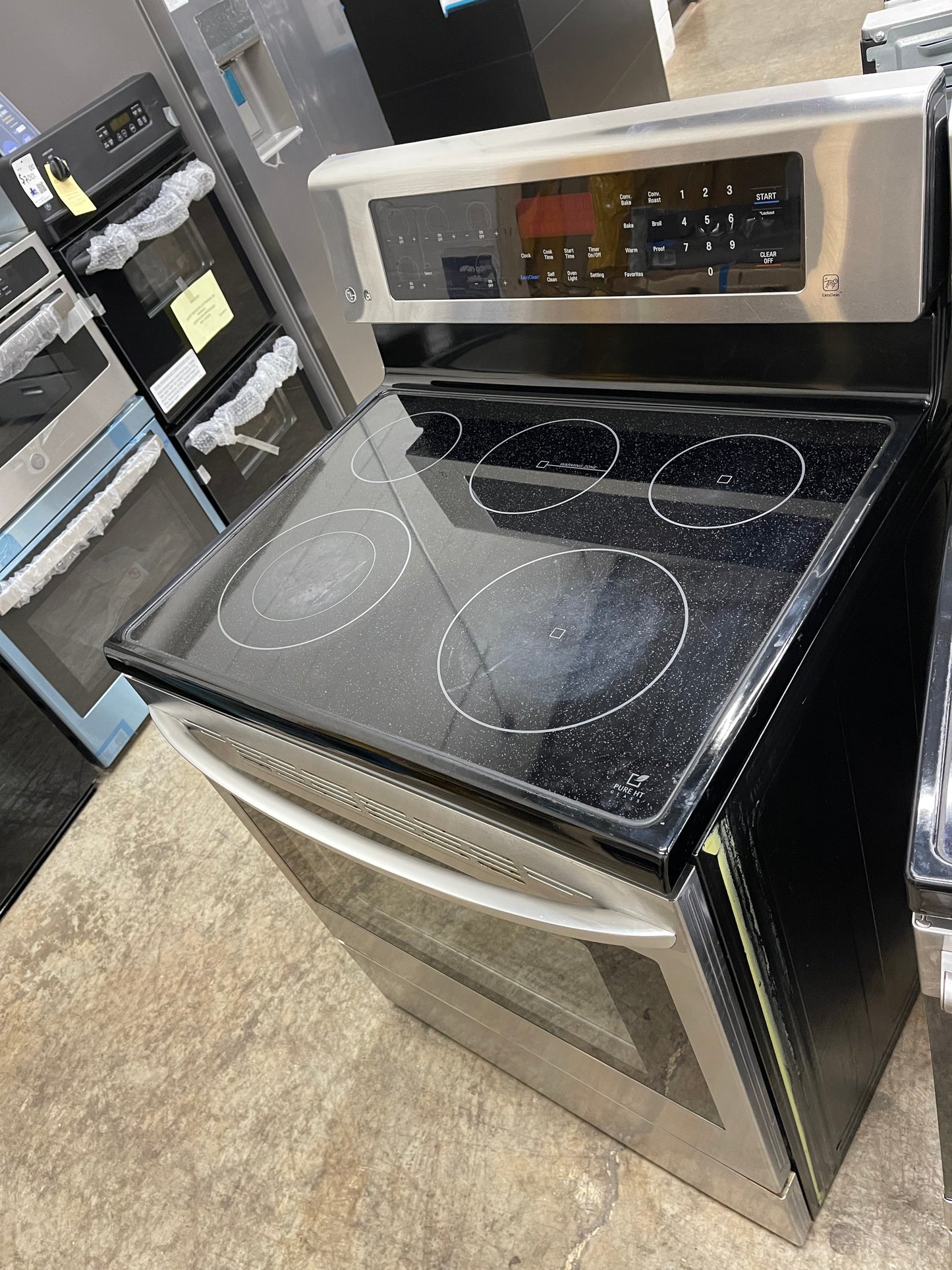 LG  LRE3083ST
30 Inch Electric Range with True Convection, IntuiTouch Controls, EasyClean , 5 Heating Elements, Power Burner, 6.3 cu. ft. Capacity, Brilliant Blue Interior, Storage Drawer and Star-K Certified: Stainless Steel