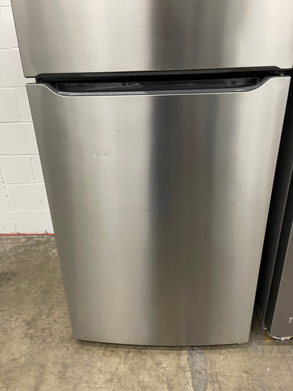 Frigidaire
30 in. 18.3 cu. ft. Top Freezer Refrigerator in Stainless Steel