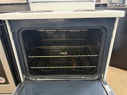 Hotpoint  RBS360DMWW
30 Inch Freestanding Electric Range with 5.0 Cu. Ft. Oven Capacity, Storage Drawer, Cooktop Indicator Light, Sensi-Temp, and Porcelain Cooktop: White