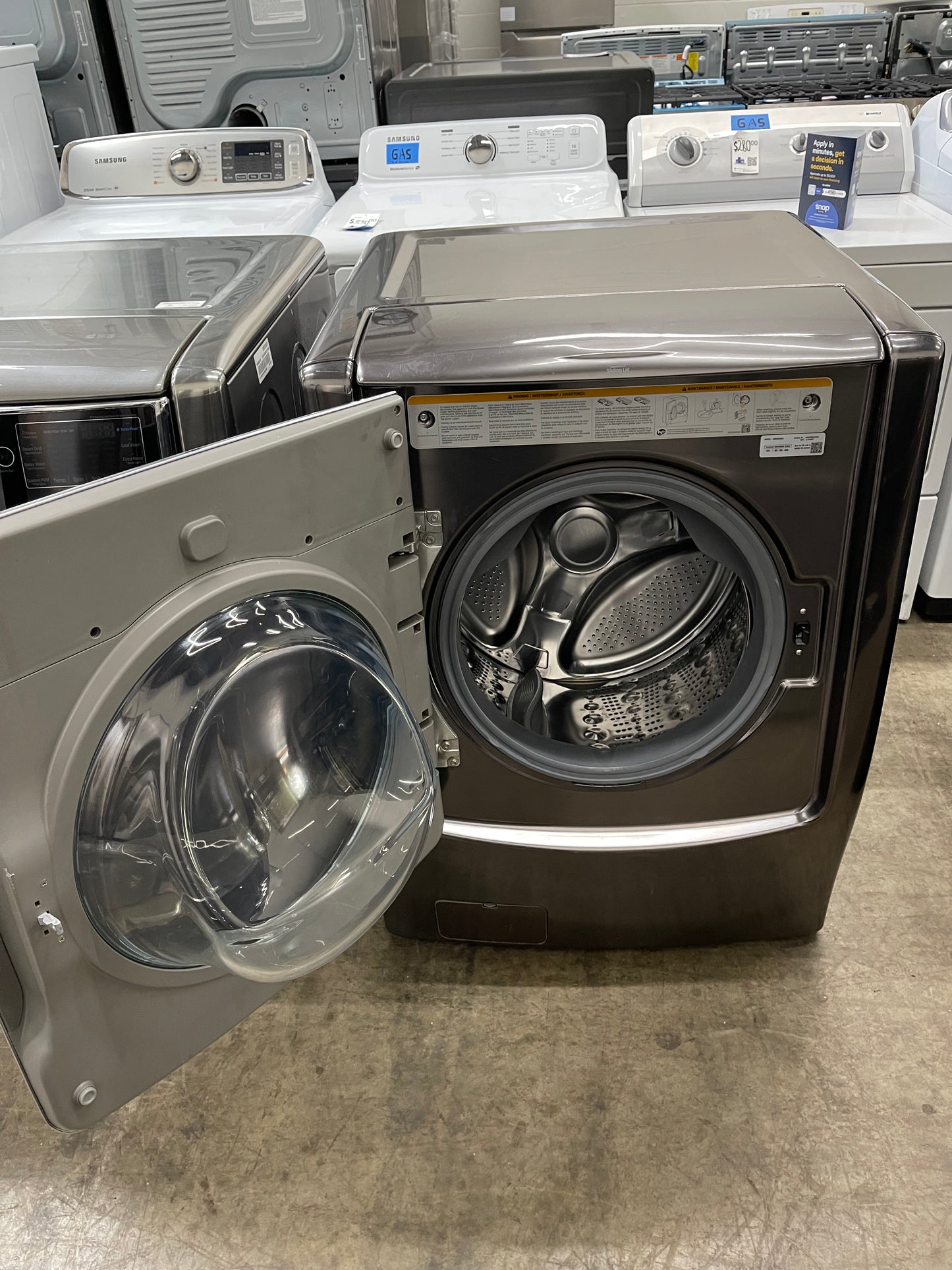 LG Signature TurboWash Series  WM9500HKA
30 Inch Front Load Smart Washer with 5.8 cu. ft. Capacity, LoDecibel Operation, TrueBalance System, SmartDiagnosis , ThinQTechnology, 14 Wash Cycles, Steam Cycle, Sanitize, TurboWash , Allergiene™, and ENERGY S