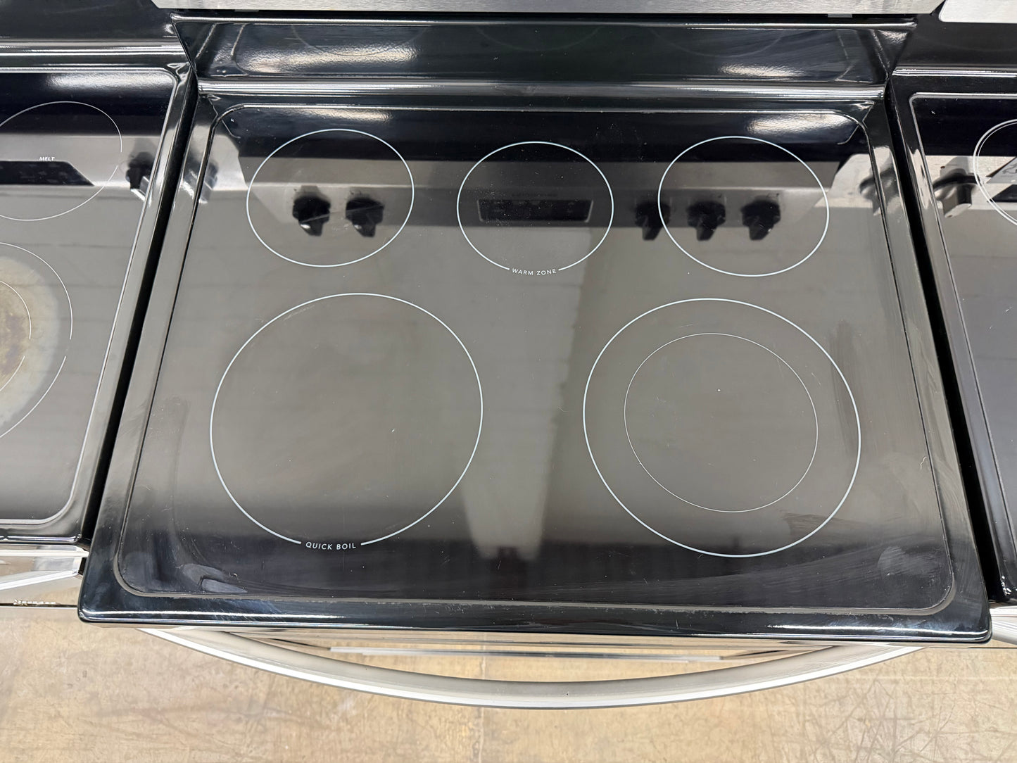 Frigidaire 30 in. 5 Burner Element Freestanding Electric Range in Stainless Steel-FCRE3052AS