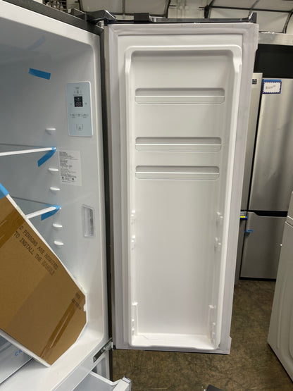 Frigidaire 17.6 Cu. Ft. Counter-Depth French Door Refrigerator
FRFG1723AV