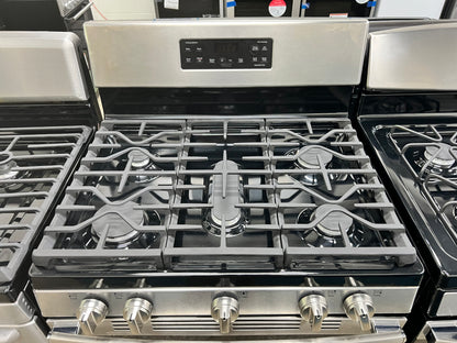 GE 30 in. 5.0-cu. ft. Freestanding Gas Range in Stainless Steel-Model #JGBS66REK3SS