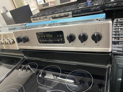 Frigidaire LGEF3043KF Gallery 30-in Glass Top 5 Elements 5.8-cu ft Self-Cleaning Freestanding Electric Range (Smudge-proof Stainless Steel)