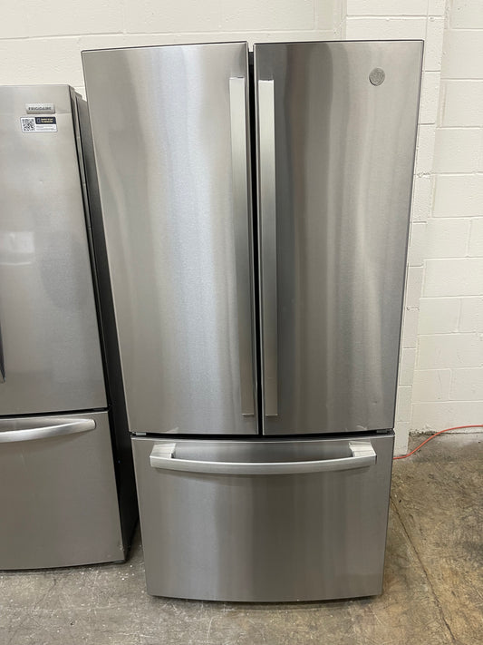 GE ENERGY STAR 24.7 Cu. Ft. French-Door Refrigerator
GNE25JYKGFFS