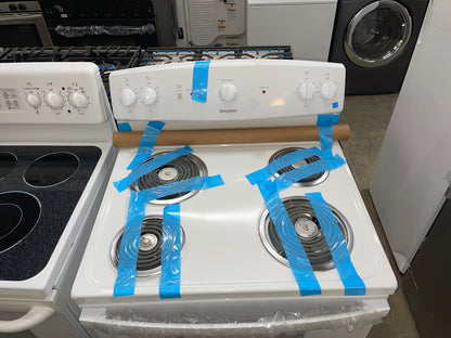 Hotpoint 30-inch Freestanding Electric Range RBS330DRWW