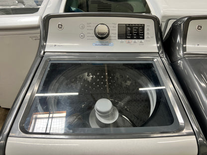 GE Top-Load 4.6-cu ft HE Washer and 7.4-cu ft Electric Dryer Set in Diamond Gray