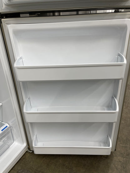 Frigidaire
30 in. 18.3 cu. ft. Top Freezer Refrigerator in Stainless Steel