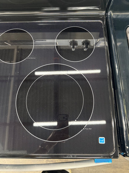 GE 600 Series  GRF600AVSS
30 Inch Freestanding Gas Range
