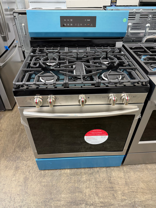 Frigidaire 30-in 5 burners 5.1-cu ft Freestanding Natural Gas Range in Stainless Steel-Model #FCRG306LAFB