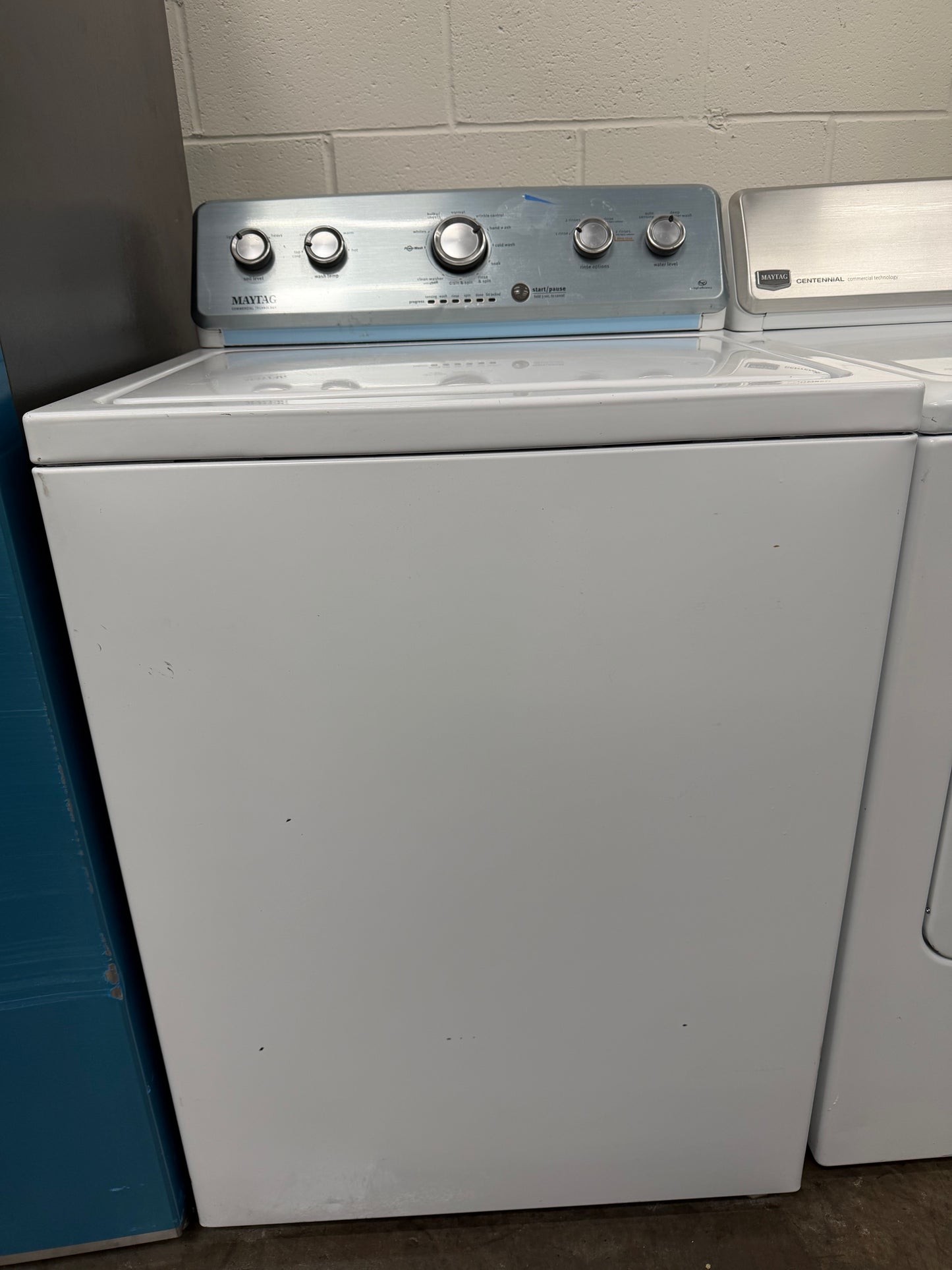 Whirlpool  WTW4957PW
28 Inch Top Load Washer with 3.9 Cu. Ft. and Maytag Centennial Series  MEDC300BW
29 Inch Electric Dryer with 7.0 cu. ft.