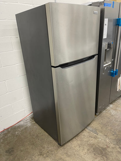 Frigidaire
30 in. 18.3 cu. ft. Top Freezer Refrigerator in Stainless Steel